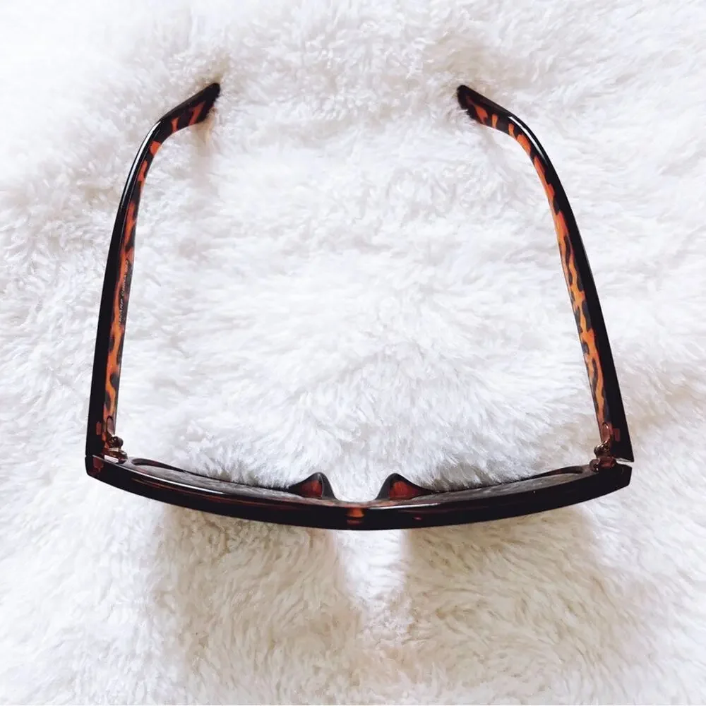 Simon Tortoise Brown Classic Sunglasses